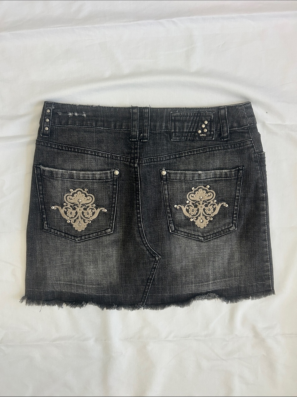 MNG Jeans Vintage Y2K Low Rise Embroidered Distressed Raw Hem Denim Mini Skirt/4